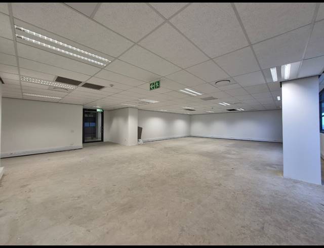 160M² OFFICE FOR SALE IN ILLOVO